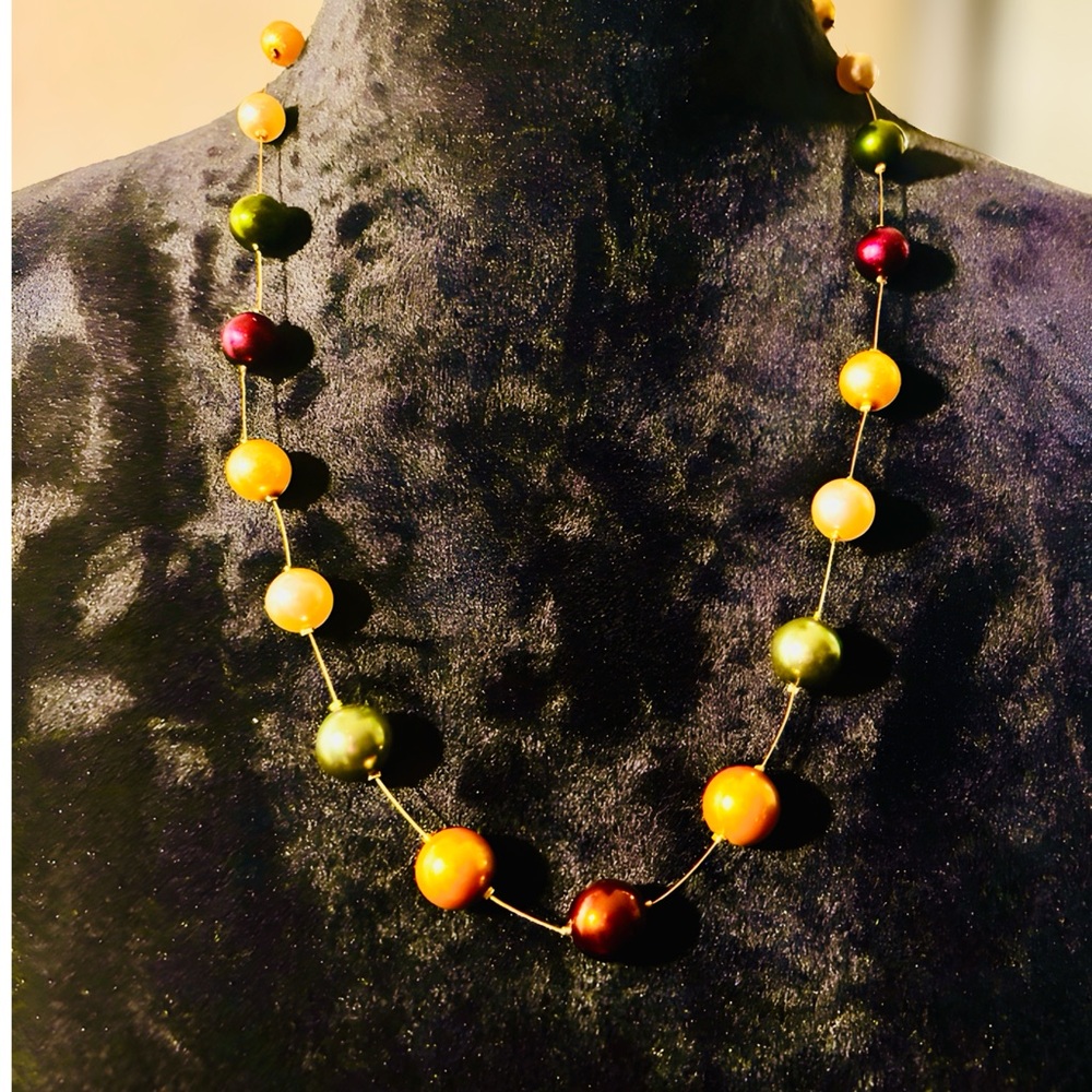 Elegant Vintage Multicolor Faux Pearl Beaded Necklace